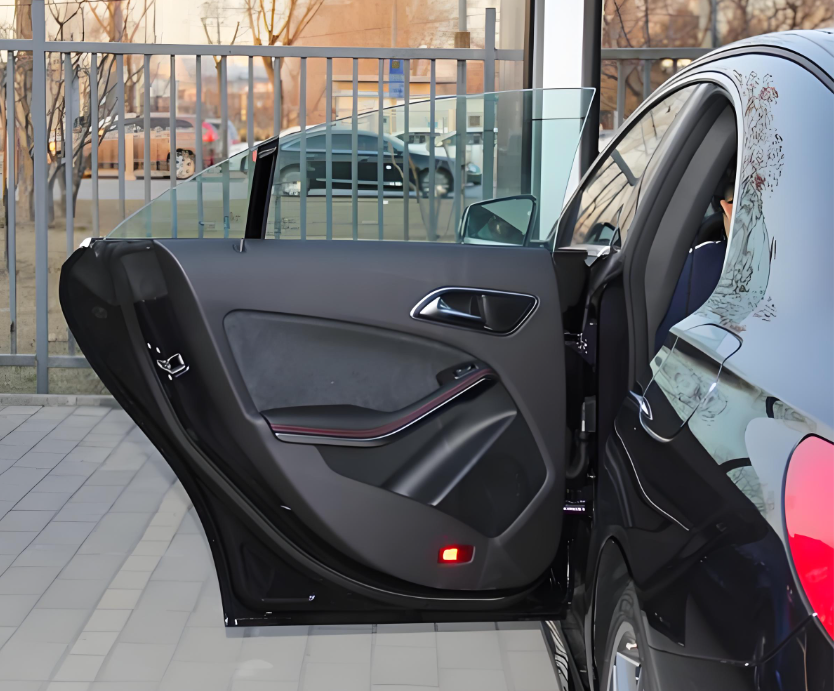 Automobile Door Panel Mold